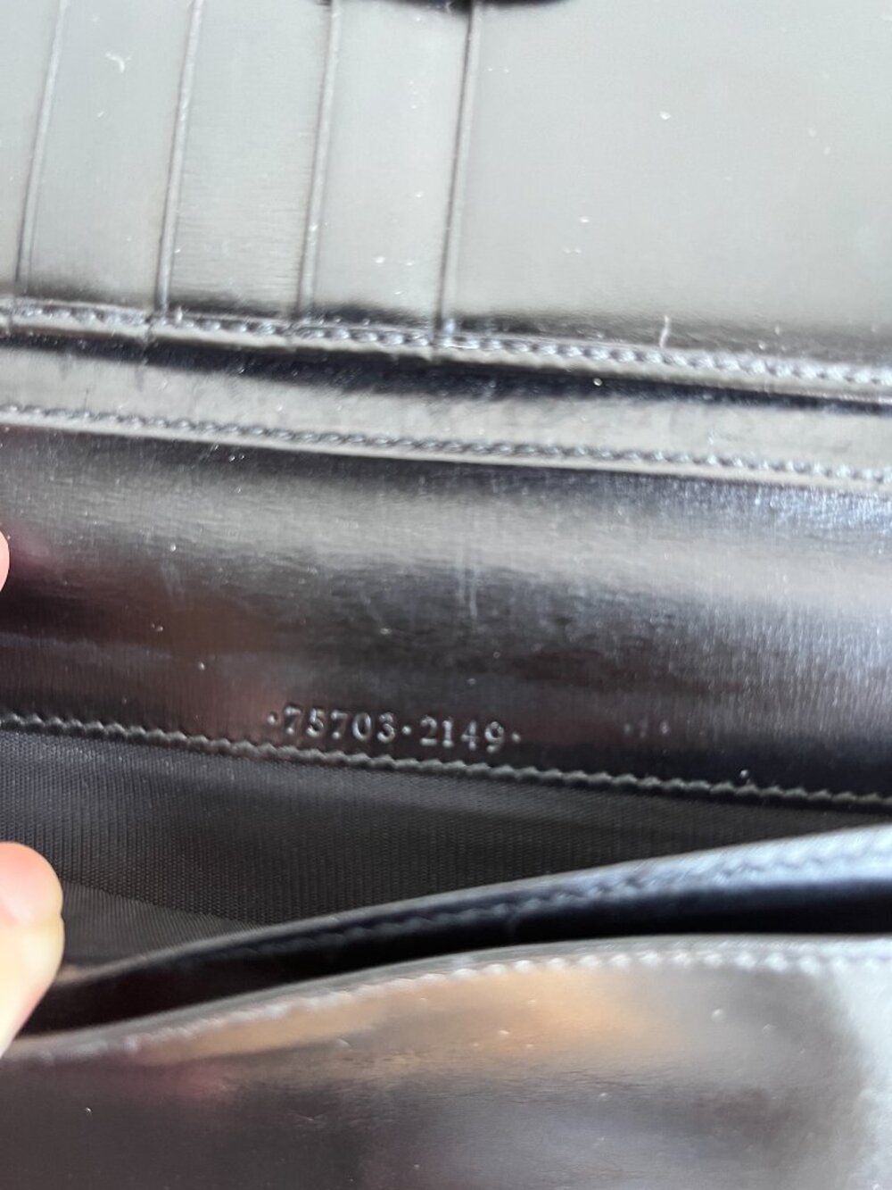 GUCCI Authentic Black Smooth Black Calf Leather Bifold Checkbook Wallet - Picture 8 of 9